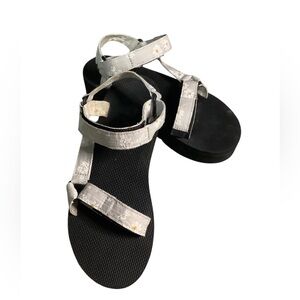 Teva daisy print platform Sandals